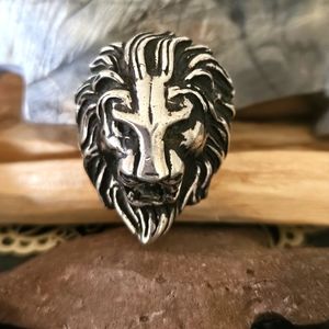 Vintage Sterling Silver Lions Head Ring